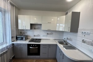 однокомнатная квартира в Белой Церкви, район Клиника, на ул. Игоря Каплуненка в аренду на долгий срок помесячно фото 2