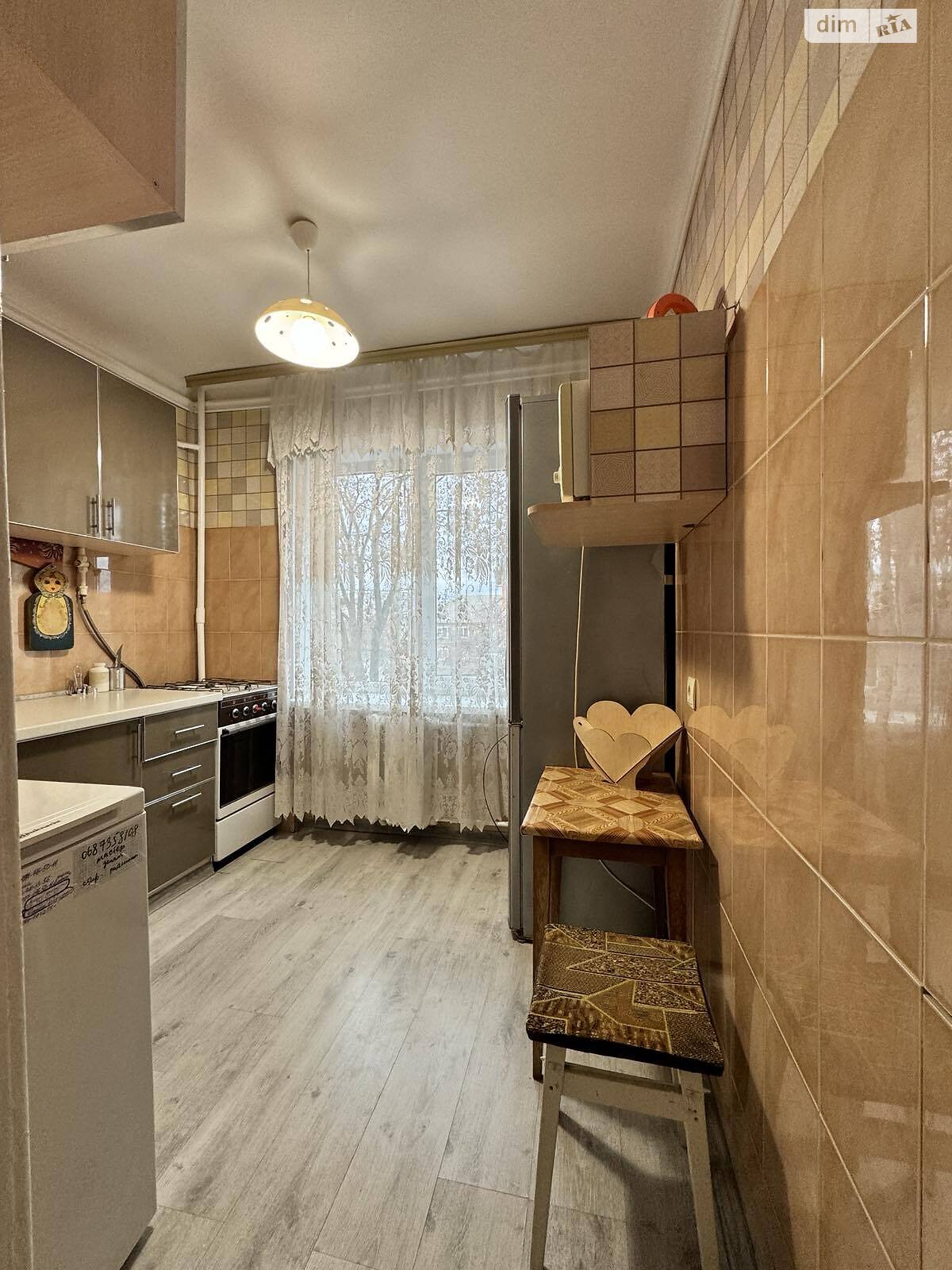 двухкомнатная квартира в Белой Церкви, на 2-й пер. Курсовой 14А в аренду на долгий срок помесячно фото 1 двухкомнатная квартира в Белой Церкви, на 2-й пер. Курсовой 14А в аренду на долгий срок помесячно фото 1