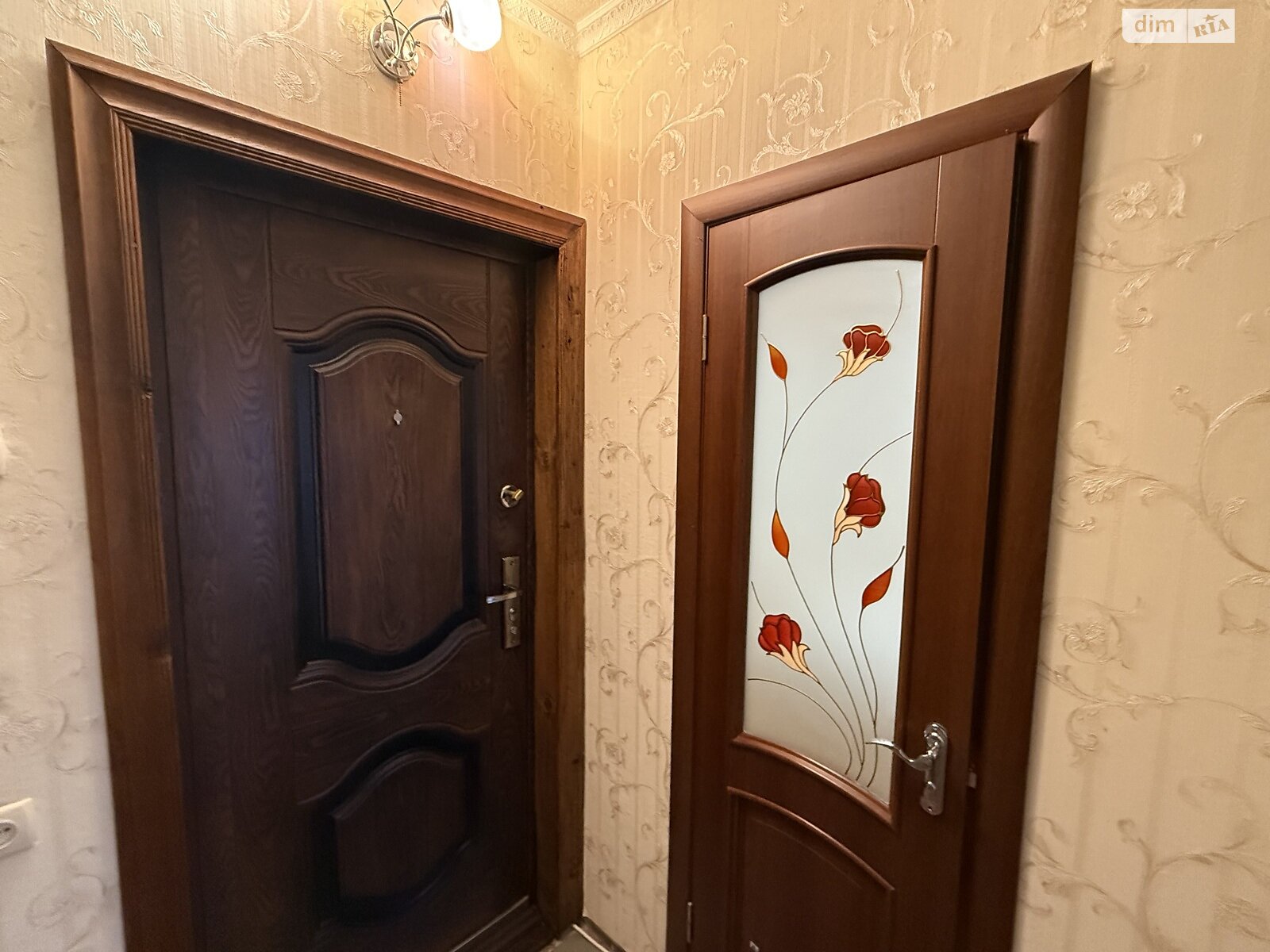 двухкомнатная квартира в Белой Церкви, район Леваневского, на ул. Героев Крут 54 в аренду на долгий срок помесячно фото 1 двухкомнатная квартира в Белой Церкви, район Леваневского, на ул. Героев Крут 54 в аренду на долгий срок помесячно фото 1