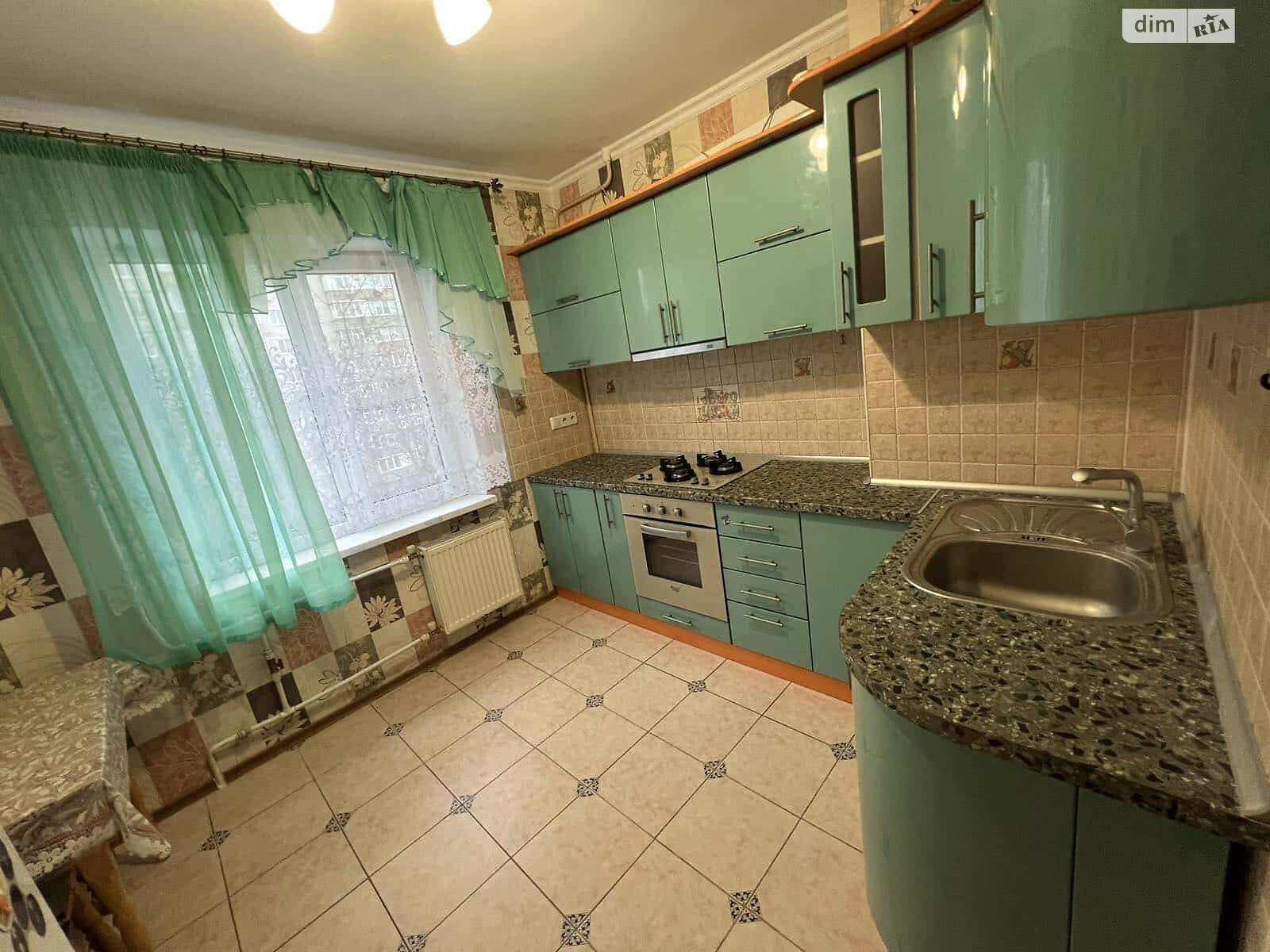 однокомнатная квартира в Белой Церкви, район Леваневского, на ул. Митрофанова 2 в аренду на долгий срок помесячно фото 1