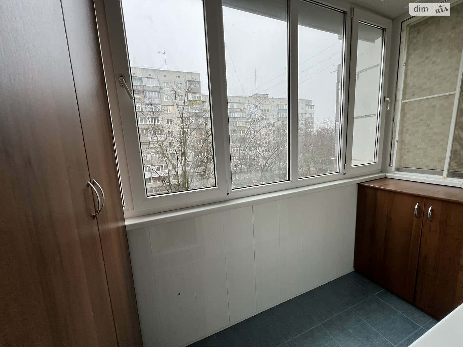 однокомнатная квартира в Белой Церкви, район Леваневского, на ул. Митрофанова 2 в аренду на долгий срок помесячно фото 1