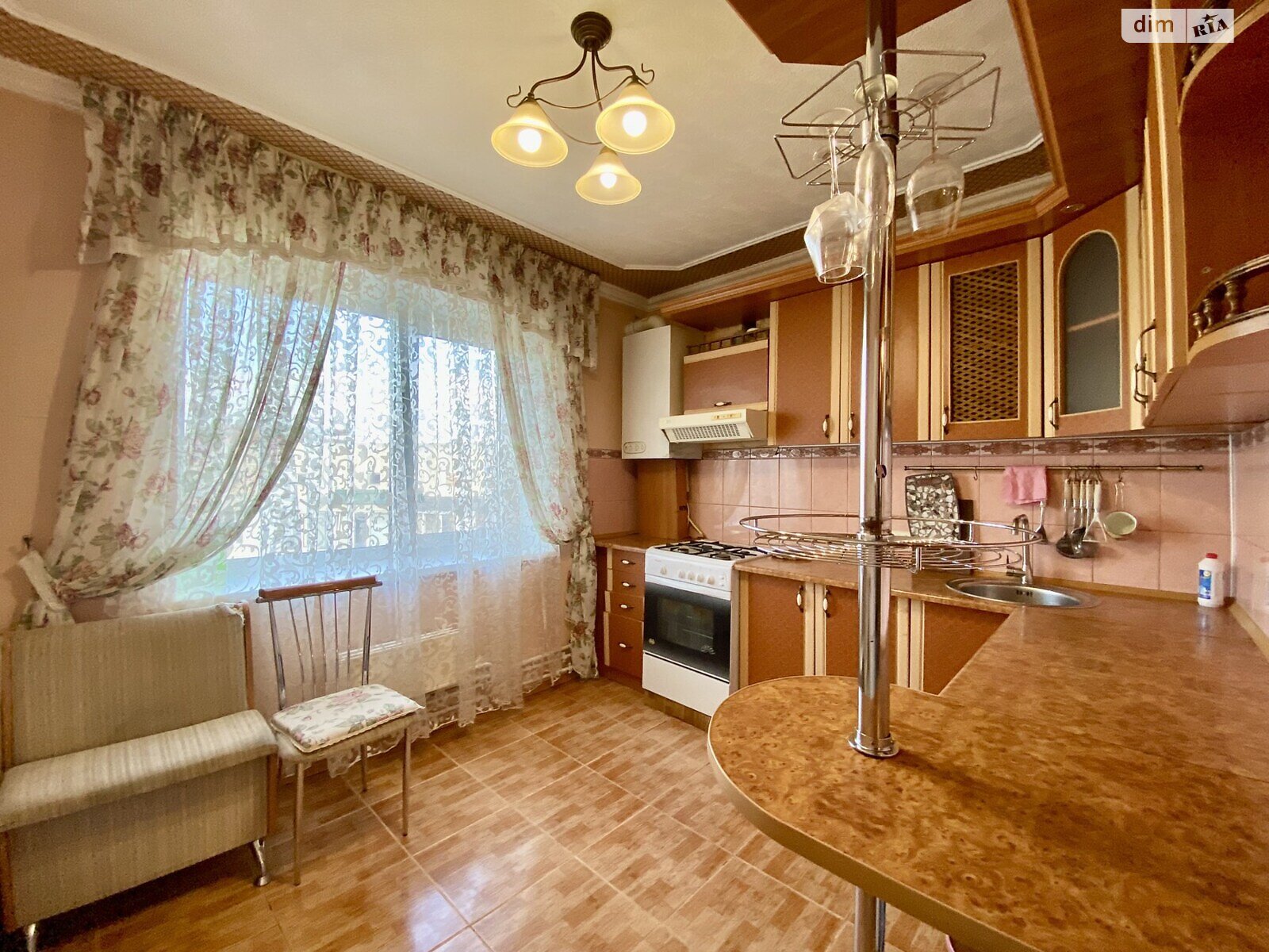 двухкомнатная квартира в Белой Церкви, район Песчаный, на ул. Академика Крымского в аренду на долгий срок помесячно фото 1 двухкомнатная квартира в Белой Церкви, район Песчаный, на ул. Академика Крымского в аренду на долгий срок помесячно фото 1