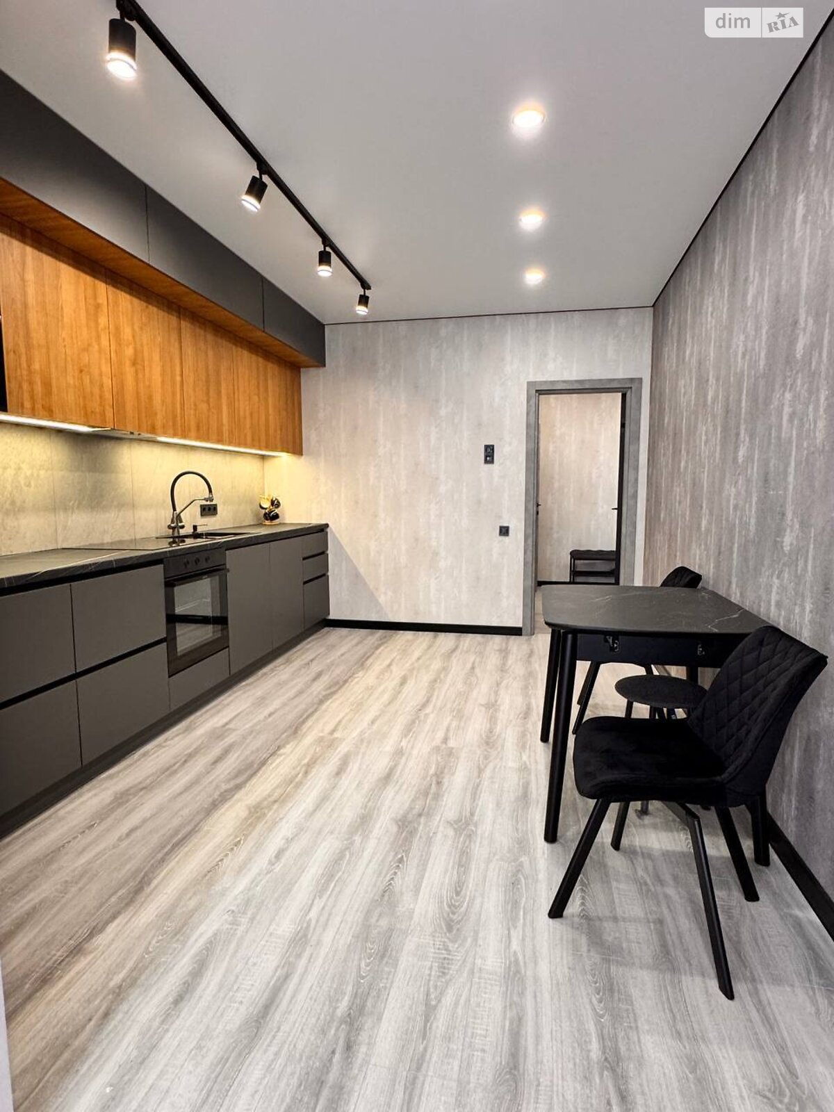 однокомнатная квартира в Белой Церкви, на ул. Шевченко 103А, кв. 76 в аренду на долгий срок помесячно фото 1 однокомнатная квартира в Белой Церкви, на ул. Шевченко 103А, кв. 76 в аренду на долгий срок помесячно фото 1