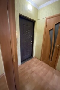однокімнатна квартира в Білій Церкві, район Таращанський, на вул. Миколи Амосова в довготривалу оренду помісячно фото 2