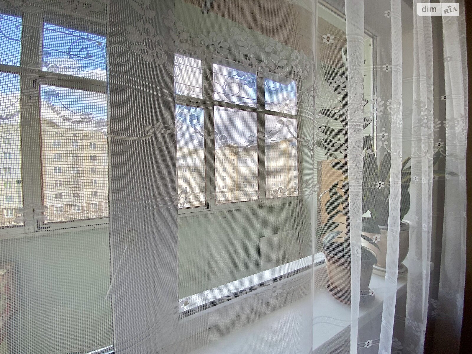 однокомнатная квартира в Белой Церкви, район Таращанский, на ул. Николая Амосова в аренду на долгий срок помесячно фото 1