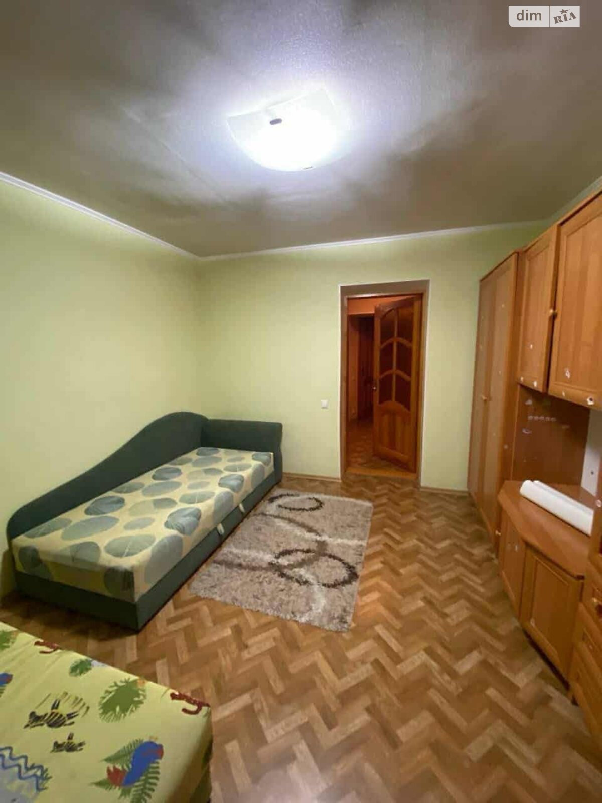 трехкомнатная квартира в Белой Церкви, район Центр, на бул. Александрийский 12 в аренду на долгий срок помесячно фото 1 трехкомнатная квартира в Белой Церкви, район Центр, на бул. Александрийский 12 в аренду на долгий срок помесячно фото 1