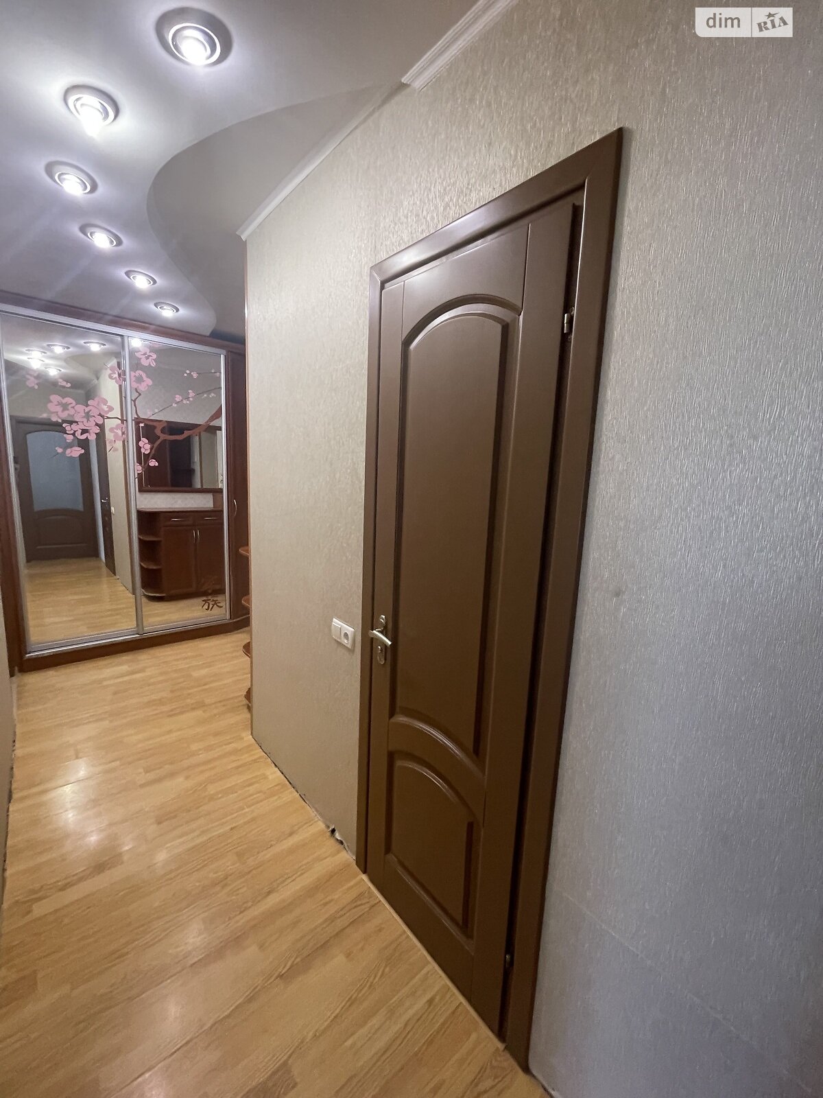 двухкомнатная квартира в Белой Церкви, район Центр, на ул. Киевская в аренду на долгий срок помесячно фото 1 двухкомнатная квартира в Белой Церкви, район Центр, на ул. Киевская в аренду на долгий срок помесячно фото 1