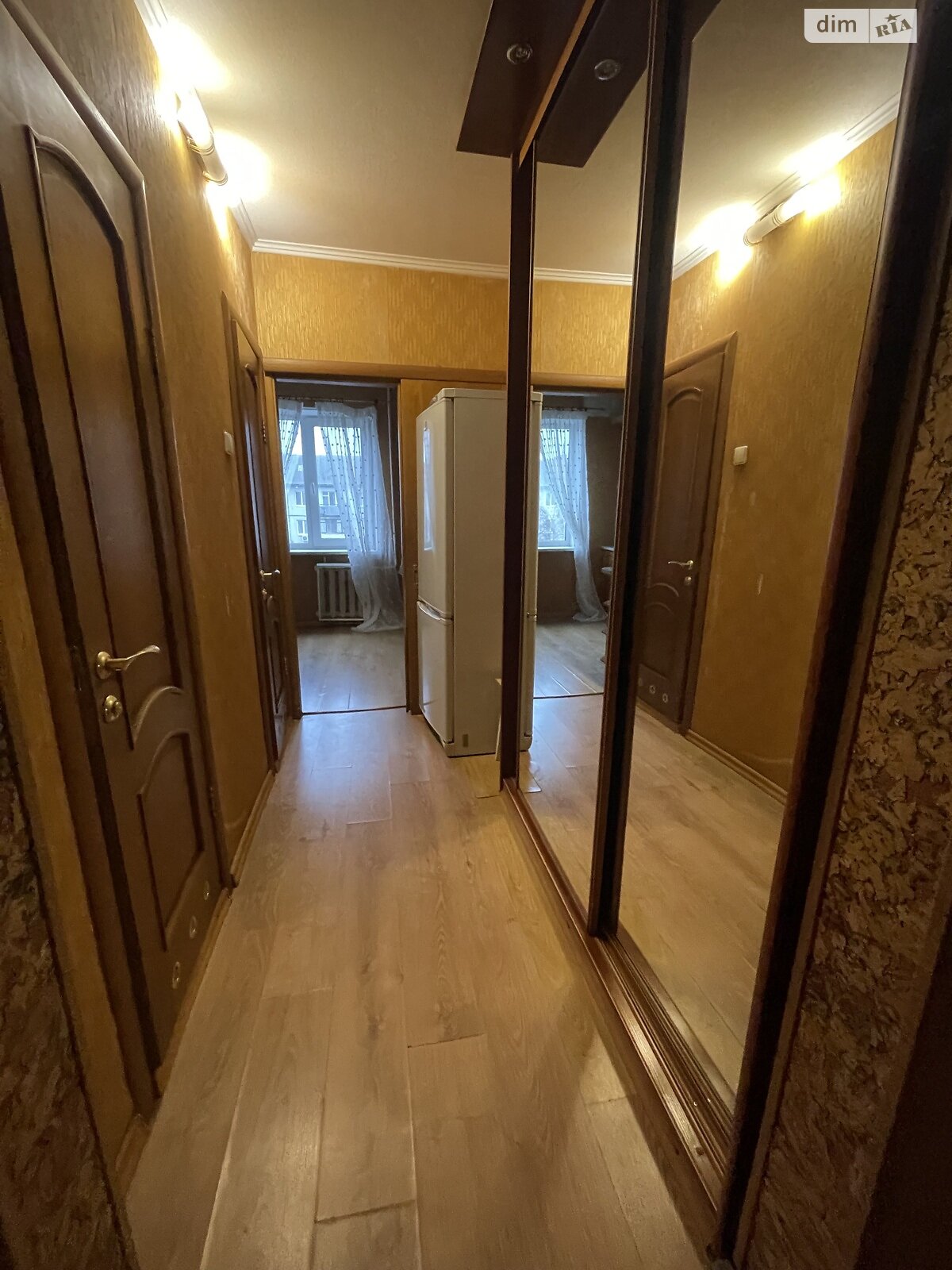 трехкомнатная квартира в Белой Церкви, район Центр, на ул. Курсовая в аренду на долгий срок помесячно фото 1