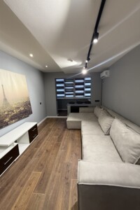 трехкомнатная квартира в Белой Церкви, район Центр, на ул. Людмилы Павличенко в аренду на долгий срок помесячно фото 2 трехкомнатная квартира в Белой Церкви, район Центр, на ул. Людмилы Павличенко в аренду на долгий срок помесячно фото 2