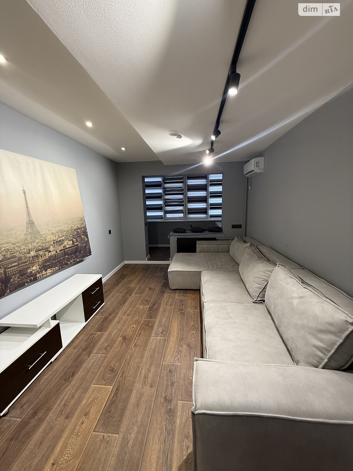 трехкомнатная квартира в Белой Церкви, район Центр, на ул. Людмилы Павличенко в аренду на долгий срок помесячно фото 1 трехкомнатная квартира в Белой Церкви, район Центр, на ул. Людмилы Павличенко в аренду на долгий срок помесячно фото 1