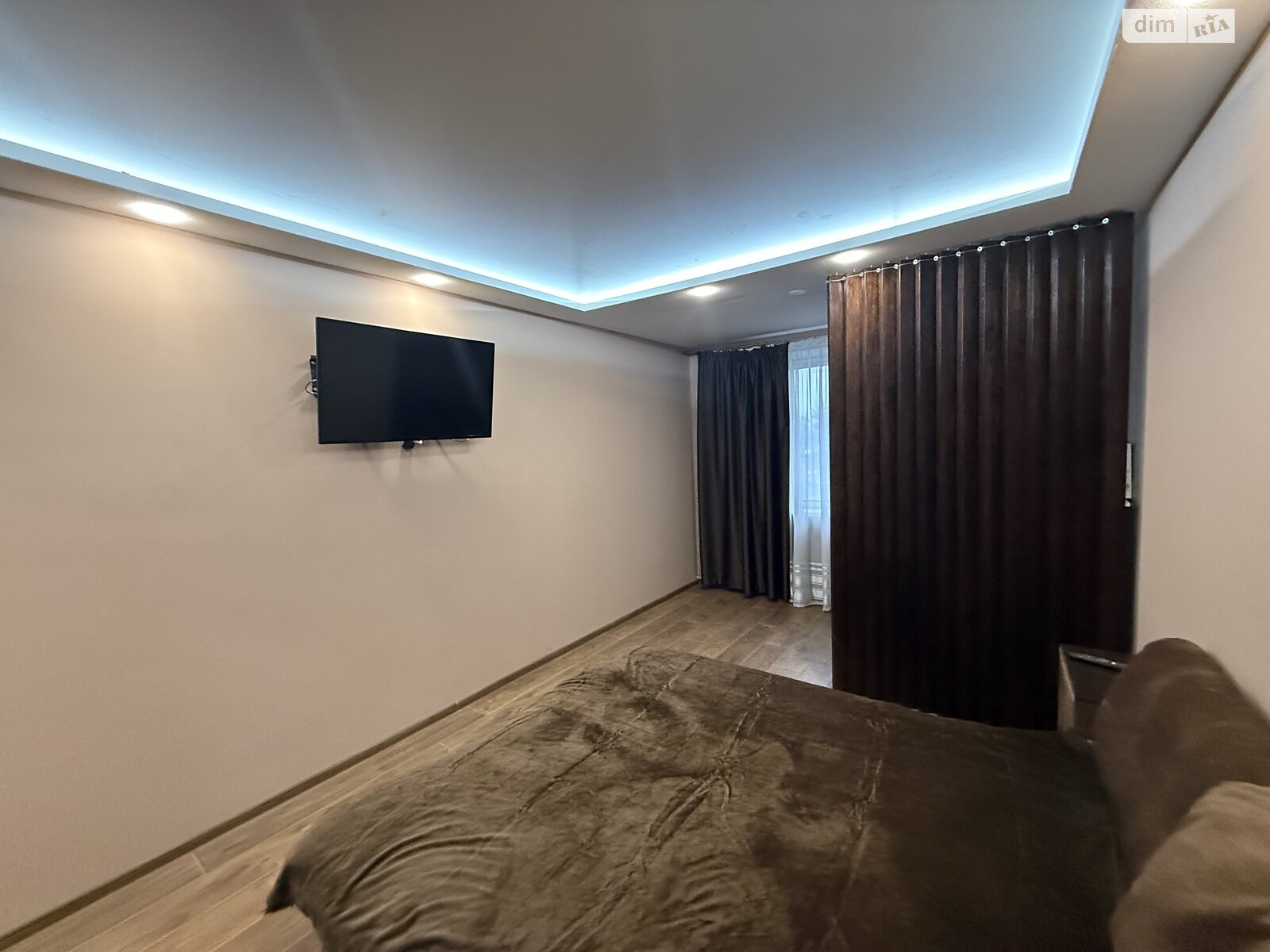 трехкомнатная квартира в Белой Церкви, район Центр, на ул. Людмилы Павличенко в аренду на долгий срок помесячно фото 1 трехкомнатная квартира в Белой Церкви, район Центр, на ул. Людмилы Павличенко в аренду на долгий срок помесячно фото 1