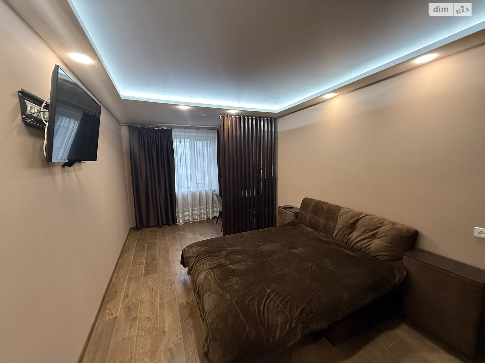 трехкомнатная квартира в Белой Церкви, район Центр, на ул. Людмилы Павличенко в аренду на долгий срок помесячно фото 1 трехкомнатная квартира в Белой Церкви, район Центр, на ул. Людмилы Павличенко в аренду на долгий срок помесячно фото 1