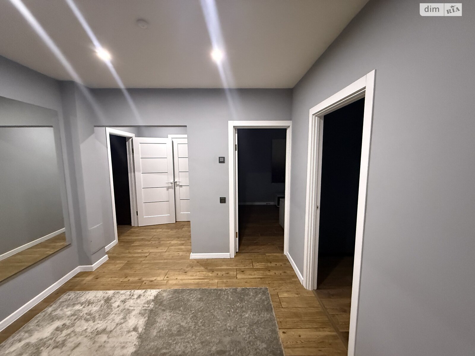 трехкомнатная квартира в Белой Церкви, район Центр, на ул. Людмилы Павличенко в аренду на долгий срок помесячно фото 1 трехкомнатная квартира в Белой Церкви, район Центр, на ул. Людмилы Павличенко в аренду на долгий срок помесячно фото 1