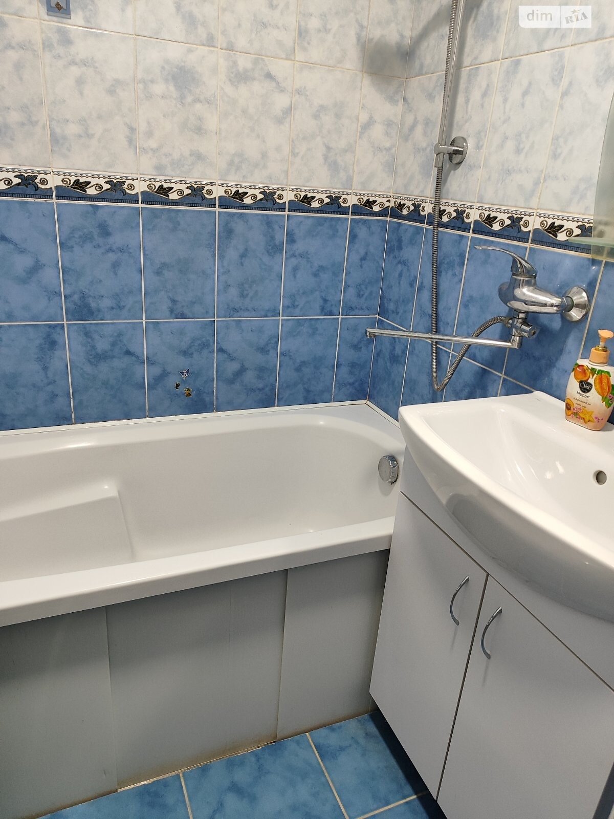 однокімнатна квартира в Білій Церкві, район Центр, на вул. Петра Калнишевського 13 в довготривалу оренду помісячно фото 1 однокімнатна квартира в Білій Церкві, район Центр, на вул. Петра Калнишевського 13 в довготривалу оренду помісячно фото 1