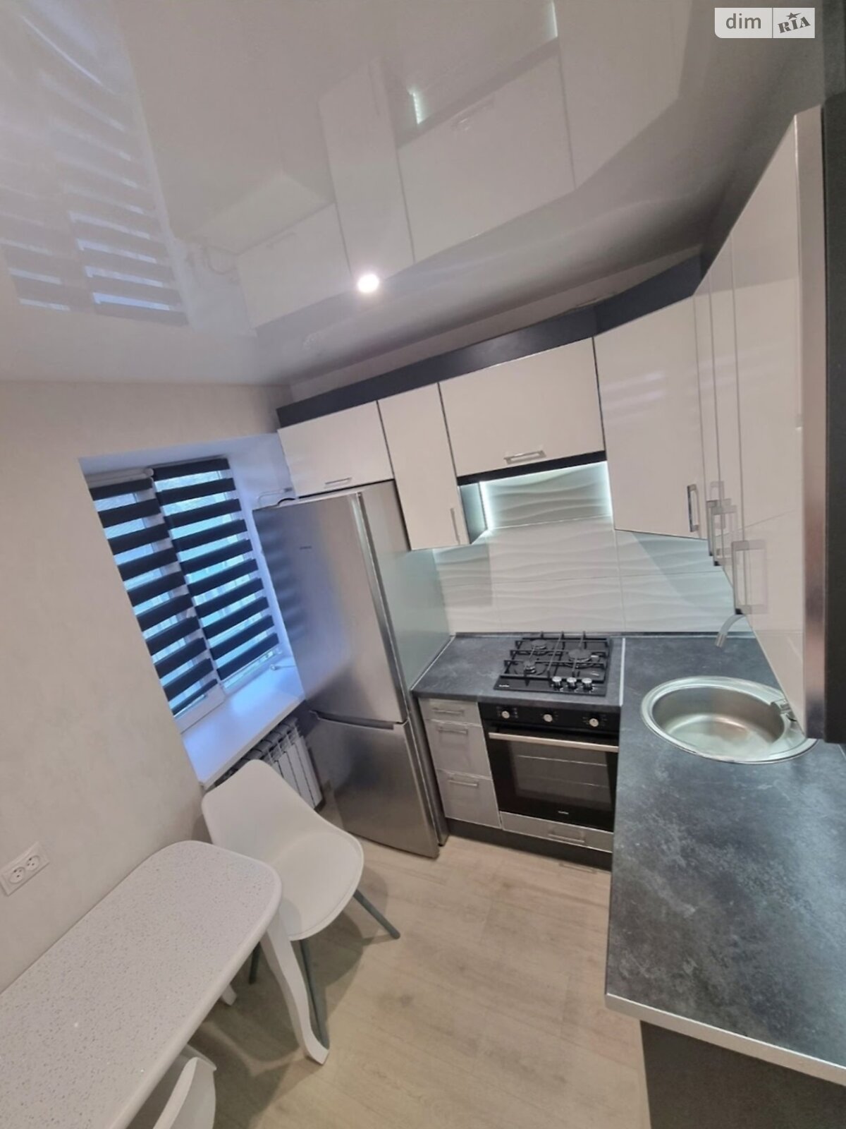 однокімнатна квартира в Білій Церкві, район Центр, на пл. Торгова в довготривалу оренду помісячно фото 1 однокімнатна квартира в Білій Церкві, район Центр, на пл. Торгова в довготривалу оренду помісячно фото 1