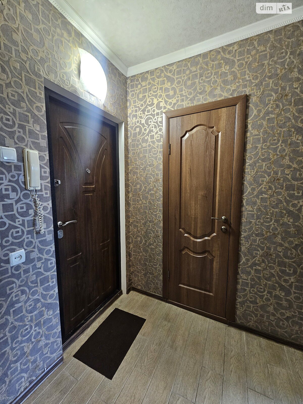однокімнатна квартира з меблями в Білій Церкві, район Центр, на вул. Василя Симоненка 3 в довготривалу оренду помісячно фото 1 однокімнатна квартира з меблями в Білій Церкві, район Центр, на вул. Василя Симоненка 3 в довготривалу оренду помісячно фото 1