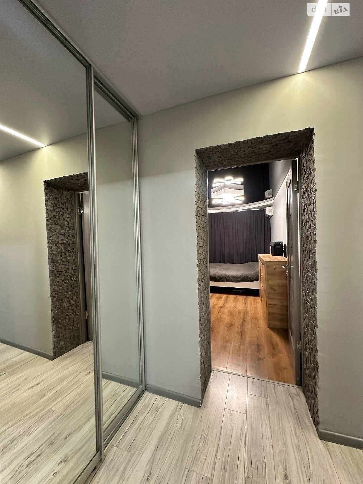 двухкомнатная квартира в Белой Церкви, район Центр, на ул. Ярослава Мудрого 30 в аренду на долгий срок помесячно фото 1