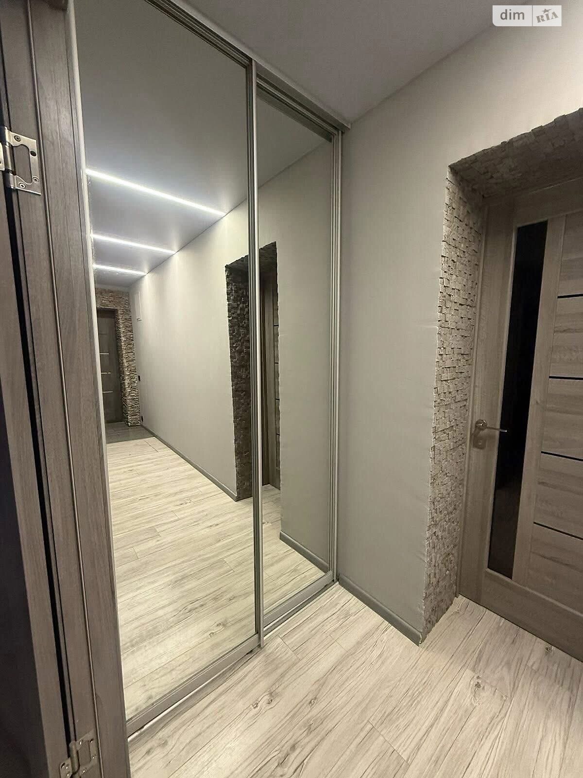 двухкомнатная квартира в Белой Церкви, район Центр, на ул. Ярослава Мудрого 30 в аренду на долгий срок помесячно фото 1