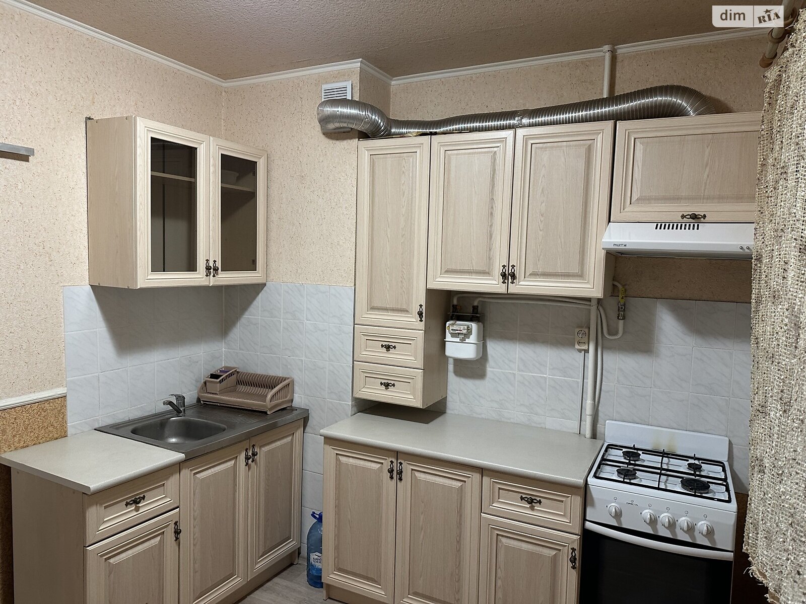 однокомнатная квартира в Белой Церкви, район Центр, на ул. Ярослава Мудрого в аренду на долгий срок помесячно фото 1