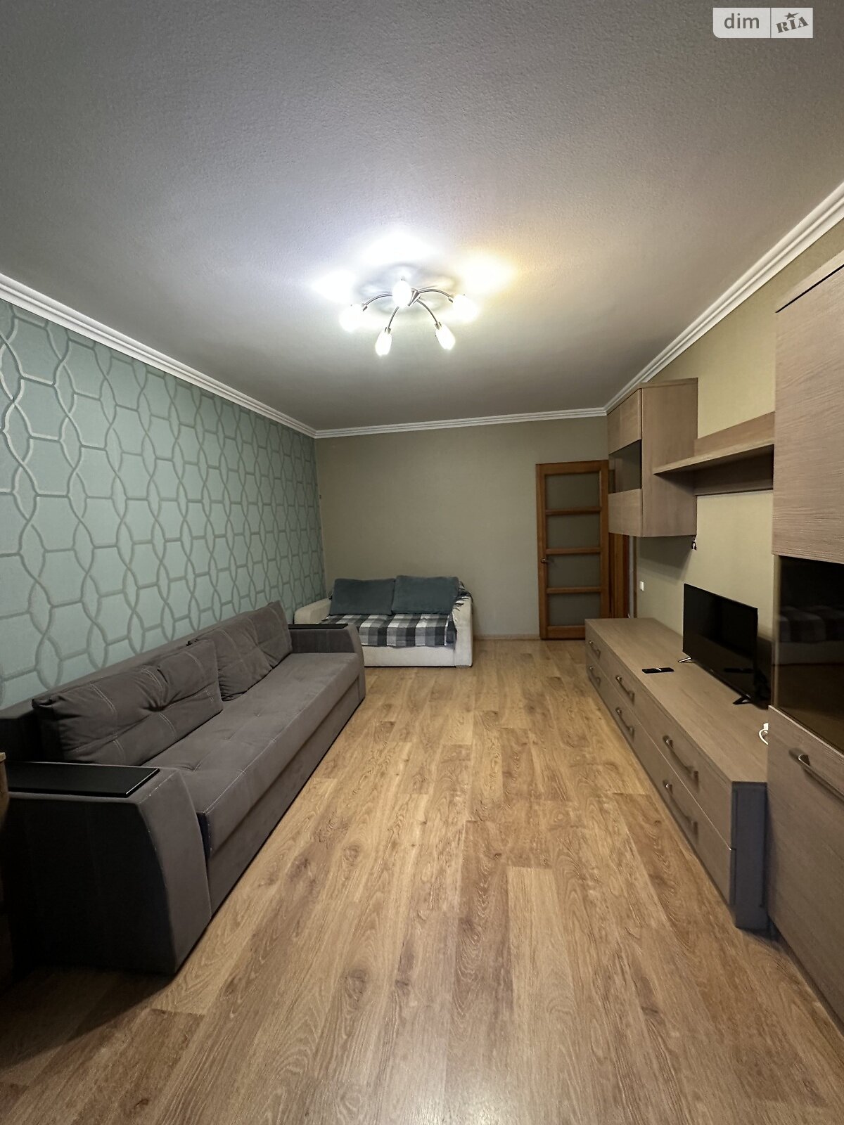 однокомнатная квартира в Белой Церкви, район Вокзальная, на ул. Фастовская в аренду на долгий срок помесячно фото 1 однокомнатная квартира в Белой Церкви, район Вокзальная, на ул. Фастовская в аренду на долгий срок помесячно фото 1