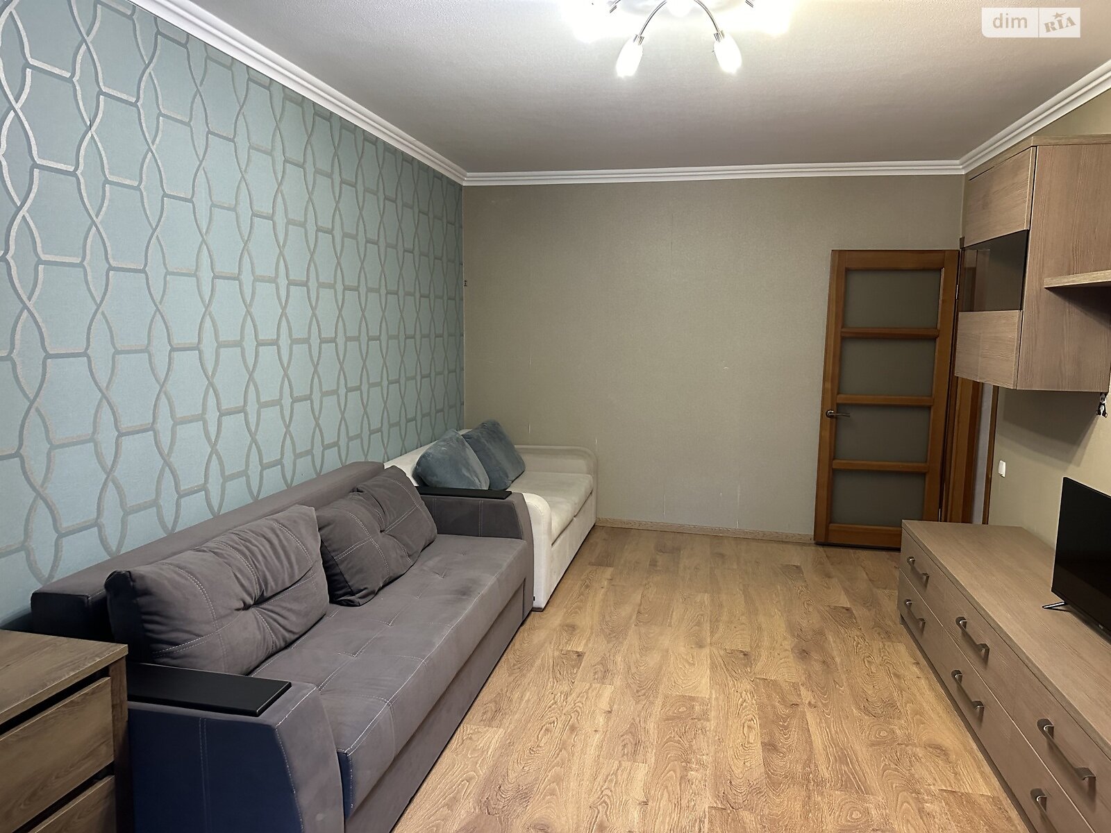 однокомнатная квартира в Белой Церкви, район Вокзальная, на ул. Фастовская в аренду на долгий срок помесячно фото 1 однокомнатная квартира в Белой Церкви, район Вокзальная, на ул. Фастовская в аренду на долгий срок помесячно фото 1