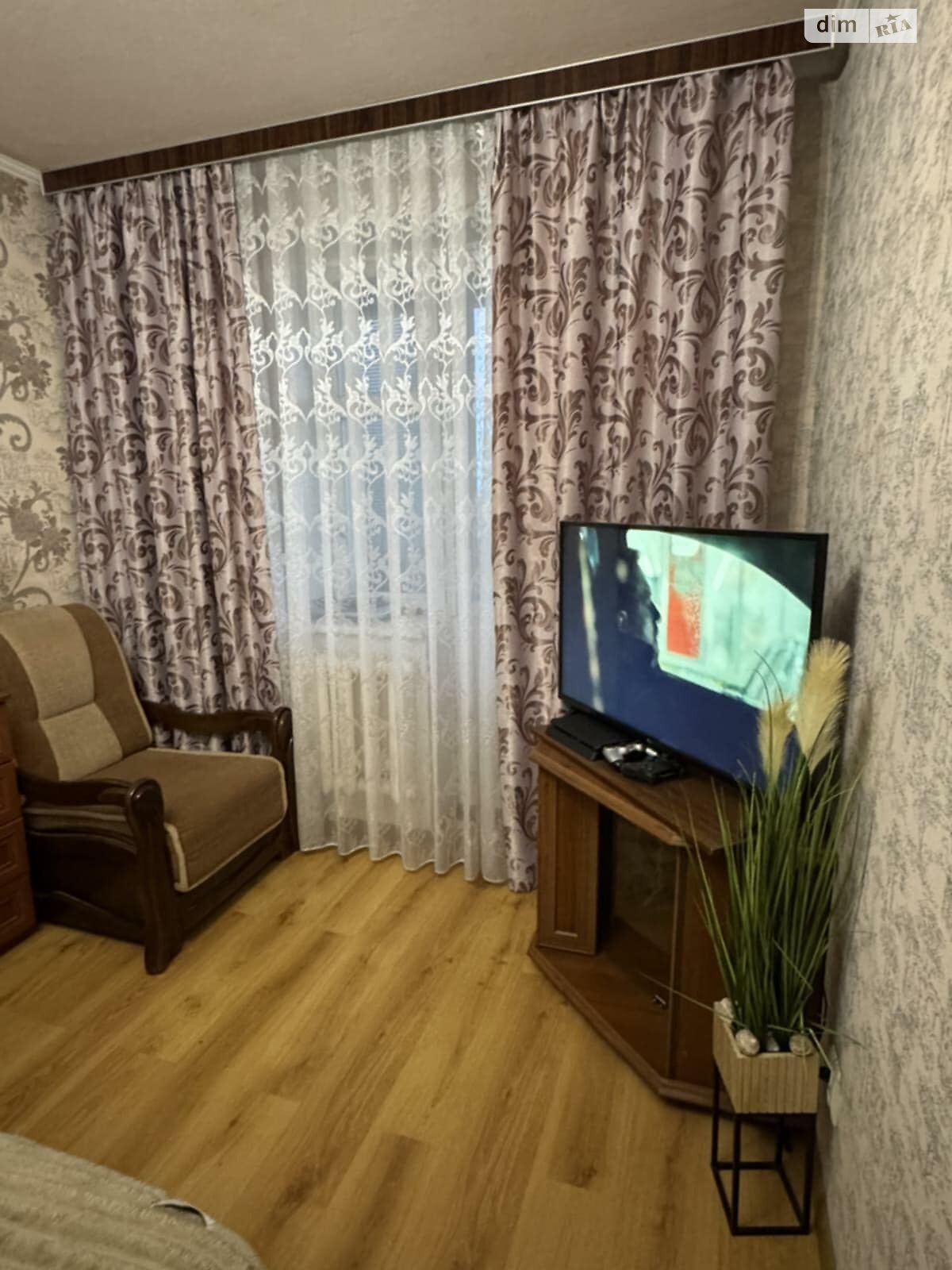 двухкомнатная квартира в Белой Церкви, район Вокзальная, на ул. Вокзальная 22 в аренду на долгий срок помесячно фото 1 двухкомнатная квартира в Белой Церкви, район Вокзальная, на ул. Вокзальная 22 в аренду на долгий срок помесячно фото 1