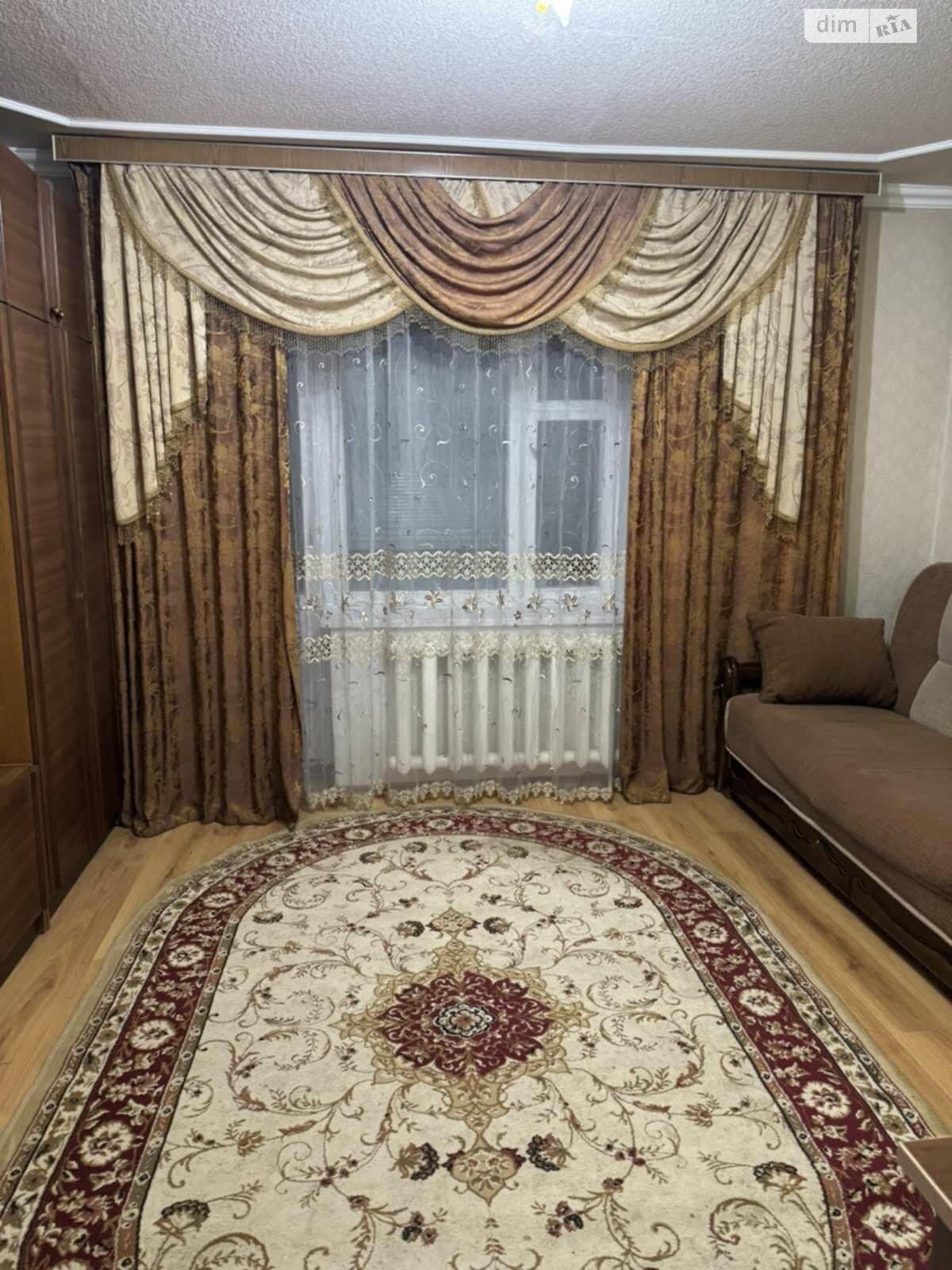 двухкомнатная квартира в Белой Церкви, район Вокзальная, на ул. Вокзальная 22 в аренду на долгий срок помесячно фото 1 двухкомнатная квартира в Белой Церкви, район Вокзальная, на ул. Вокзальная 22 в аренду на долгий срок помесячно фото 1