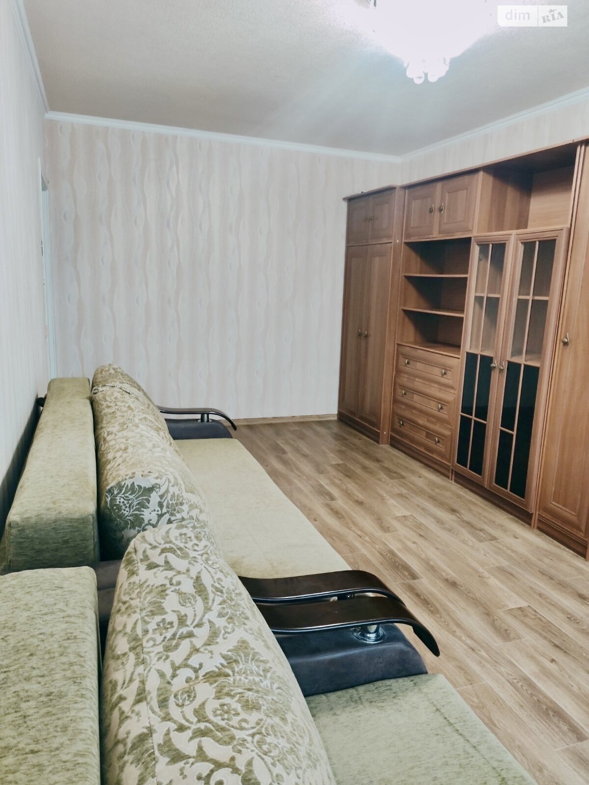 двухкомнатная квартира в Белой Церкви, район Вокзальная, на ул. Златопольская в аренду на долгий срок помесячно фото 1 двухкомнатная квартира в Белой Церкви, район Вокзальная, на ул. Златопольская в аренду на долгий срок помесячно фото 1