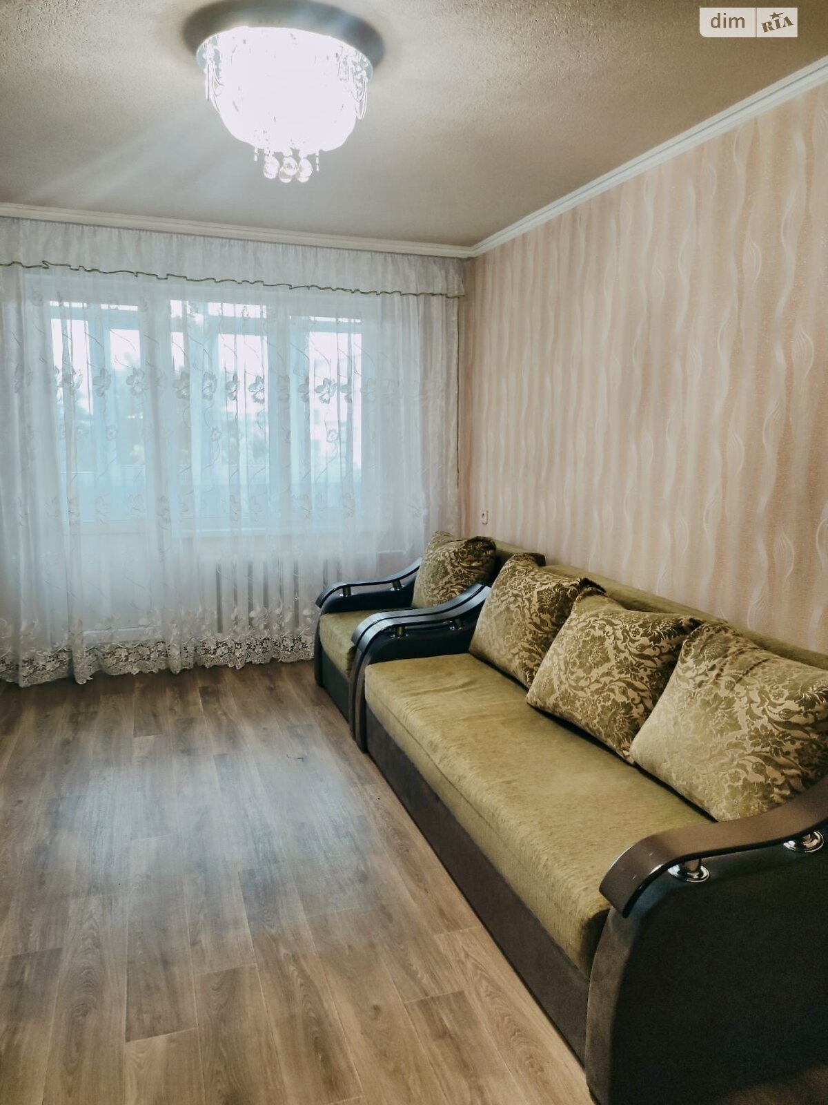 двухкомнатная квартира в Белой Церкви, район Вокзальная, на ул. Златопольская в аренду на долгий срок помесячно фото 1 двухкомнатная квартира в Белой Церкви, район Вокзальная, на ул. Златопольская в аренду на долгий срок помесячно фото 1