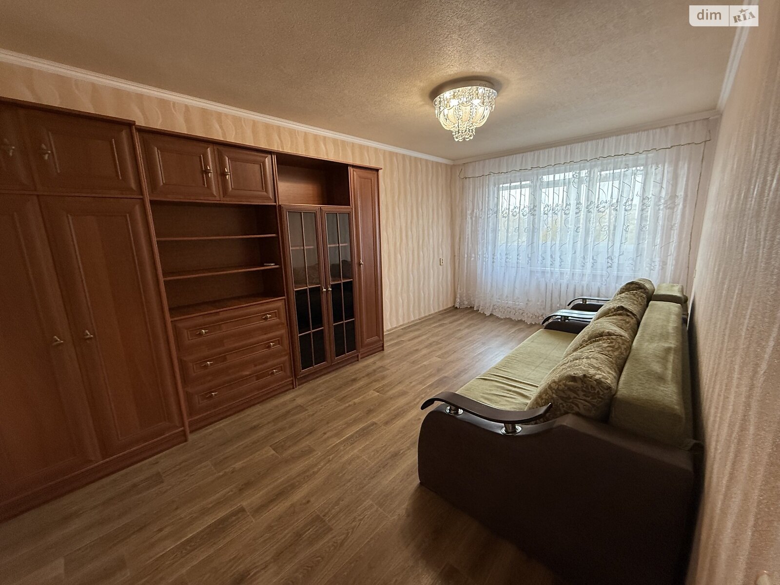 двухкомнатная квартира в Белой Церкви, район Вокзальная, на ул. Златопольская в аренду на долгий срок помесячно фото 1 двухкомнатная квартира в Белой Церкви, район Вокзальная, на ул. Златопольская в аренду на долгий срок помесячно фото 1