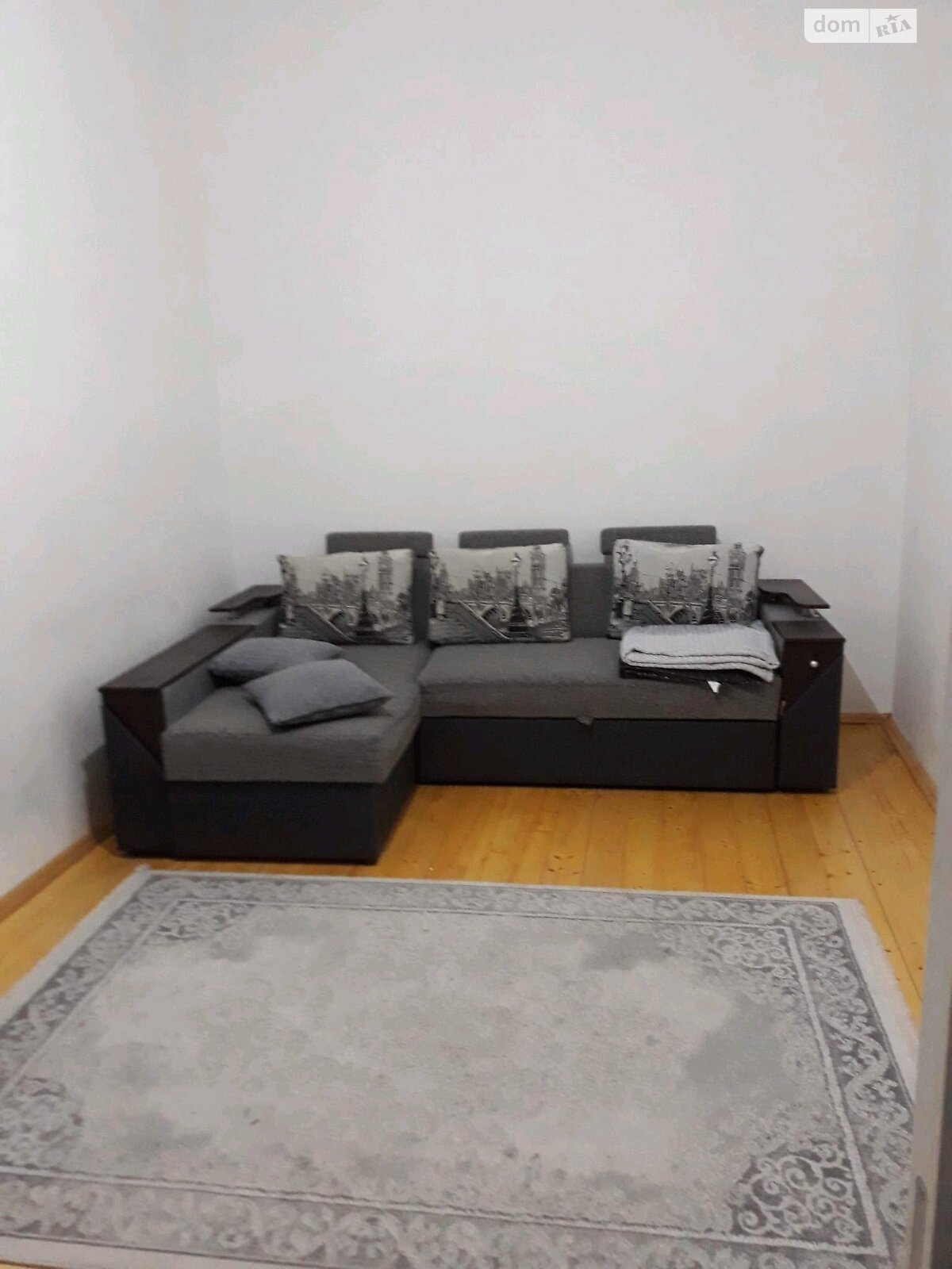 двухкомнатная квартира с мебелью в Берегове, район Берегово, на Мукачівська 53 в аренду на долгий срок помесячно фото 1