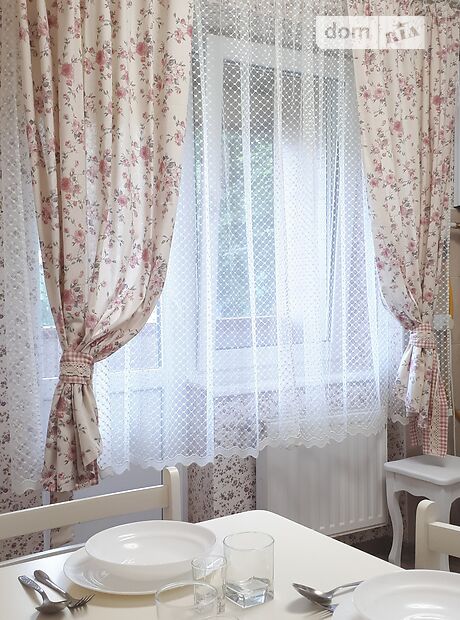 двухкомнатная квартира с ремонтом в Берегове, район Берегово, на Пров. Мукачівський 4Б в аренду на долгий срок помесячно фото 1 двухкомнатная квартира с ремонтом в Берегове, район Берегово, на Пров. Мукачівський 4Б в аренду на долгий срок помесячно фото 1
