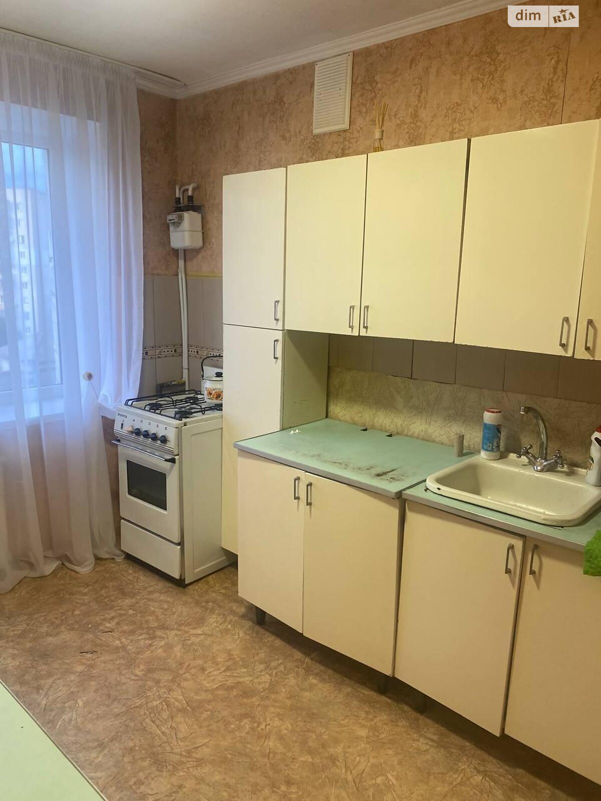 трехкомнатная квартира в Борисполе, район Борисполь, на ул. Киевский шлях 41 в аренду на долгий срок помесячно фото 1 трехкомнатная квартира в Борисполе, район Борисполь, на ул. Киевский шлях 41 в аренду на долгий срок помесячно фото 1
