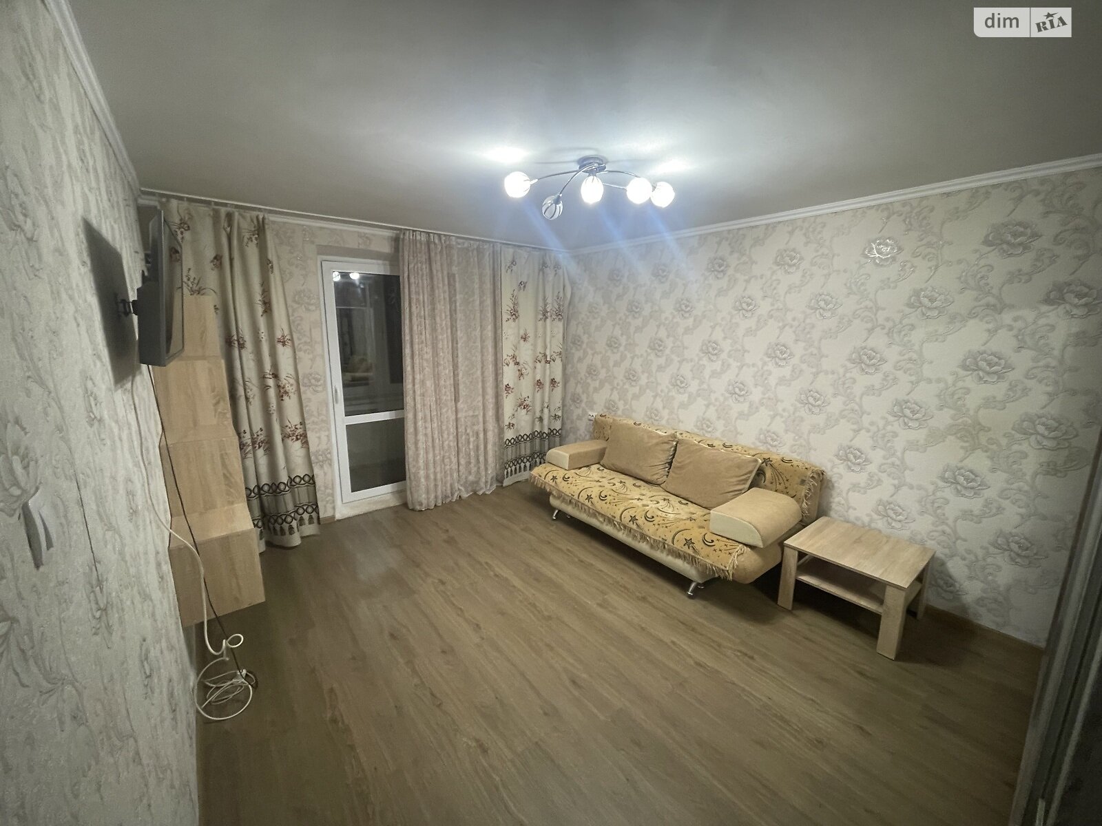 двокімнатна квартира в Броварах, район Бровари, на вул. Аркадія Голуба 5 в довготривалу оренду помісячно фото 1 двокімнатна квартира в Броварах, район Бровари, на вул. Аркадія Голуба 5 в довготривалу оренду помісячно фото 1