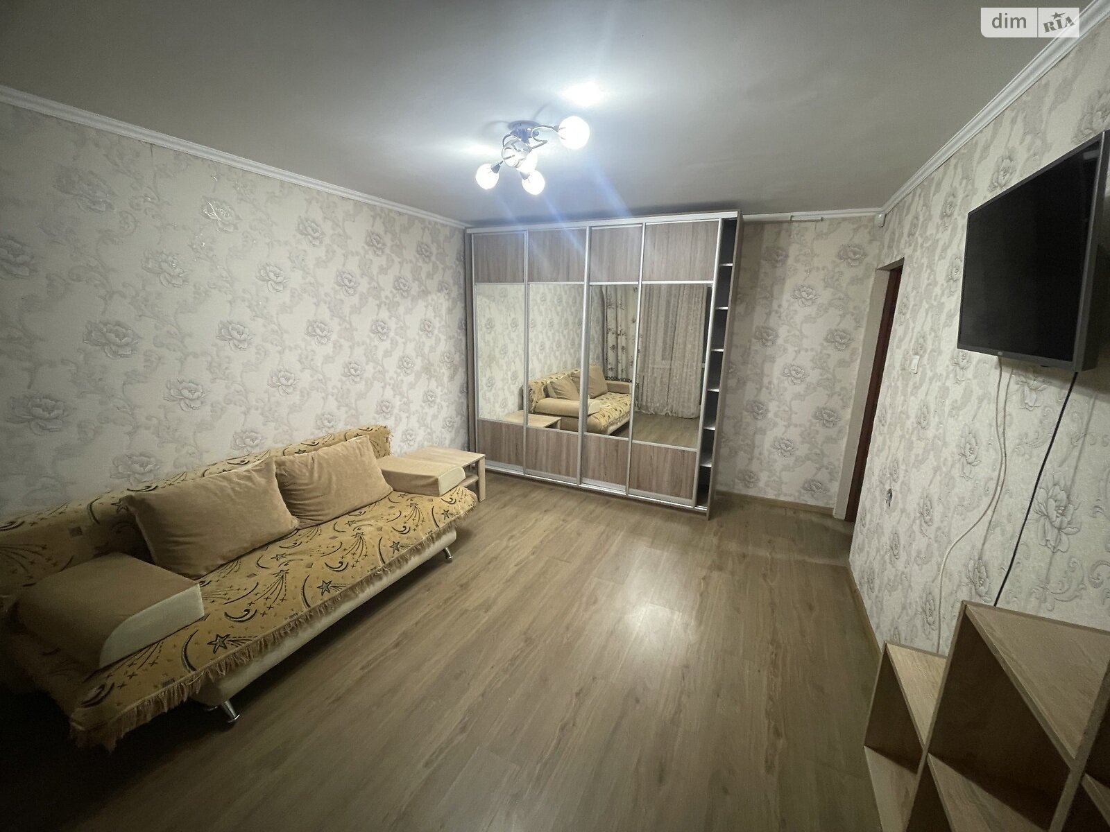 двокімнатна квартира в Броварах, район Бровари, на вул. Аркадія Голуба 5 в довготривалу оренду помісячно фото 1 двокімнатна квартира в Броварах, район Бровари, на вул. Аркадія Голуба 5 в довготривалу оренду помісячно фото 1