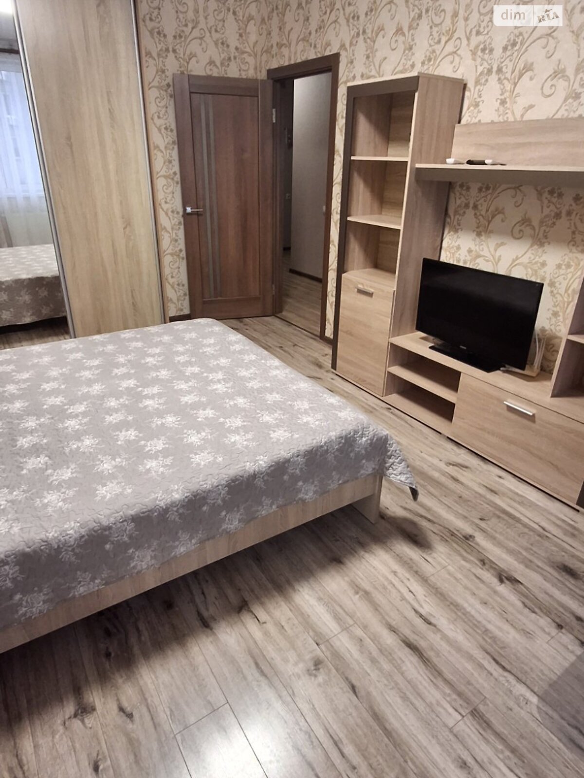 однокімнатна квартира в Броварах, район Бровари, на вул. Київська 249А в довготривалу оренду помісячно фото 1 однокімнатна квартира в Броварах, район Бровари, на вул. Київська 249А в довготривалу оренду помісячно фото 1