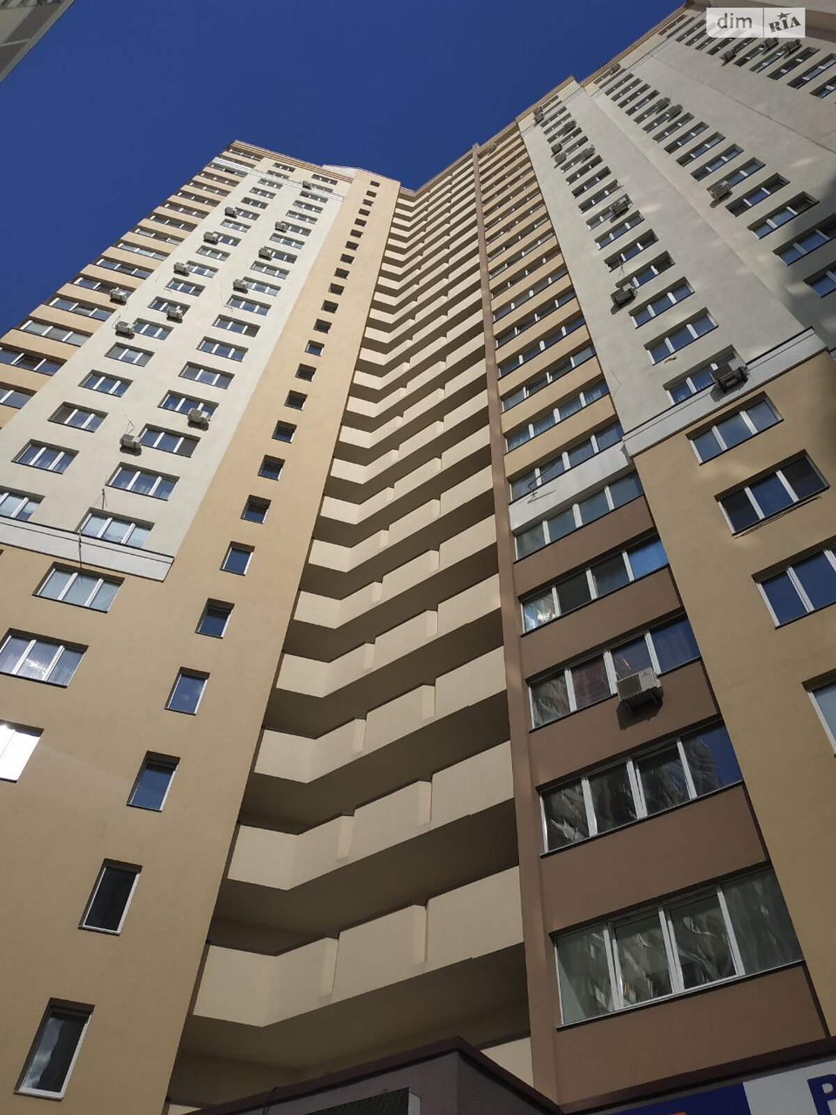 однокімнатна квартира в Броварах, район Бровари, на вул. Київська 243 в довготривалу оренду помісячно фото 1 однокімнатна квартира в Броварах, район Бровари, на вул. Київська 243 в довготривалу оренду помісячно фото 1