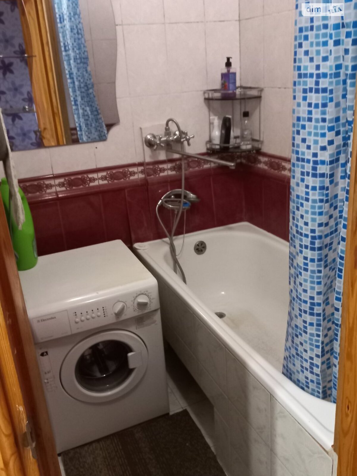 трехкомнатная квартира в Броварах, район Бровары, на Логунова в аренду на долгий срок помесячно фото 1 трехкомнатная квартира в Броварах, район Бровары, на Логунова в аренду на долгий срок помесячно фото 1
