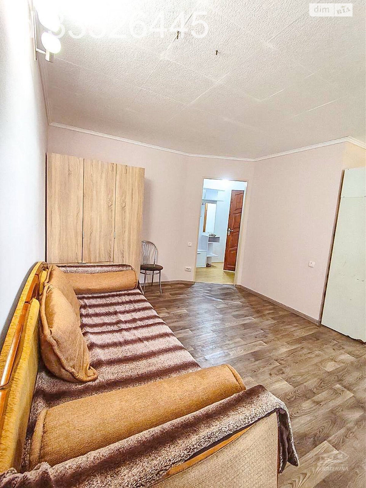 однокомнатная квартира в Броварах, район Массив, на ул. Героев Украины 4 в аренду на долгий срок помесячно фото 1