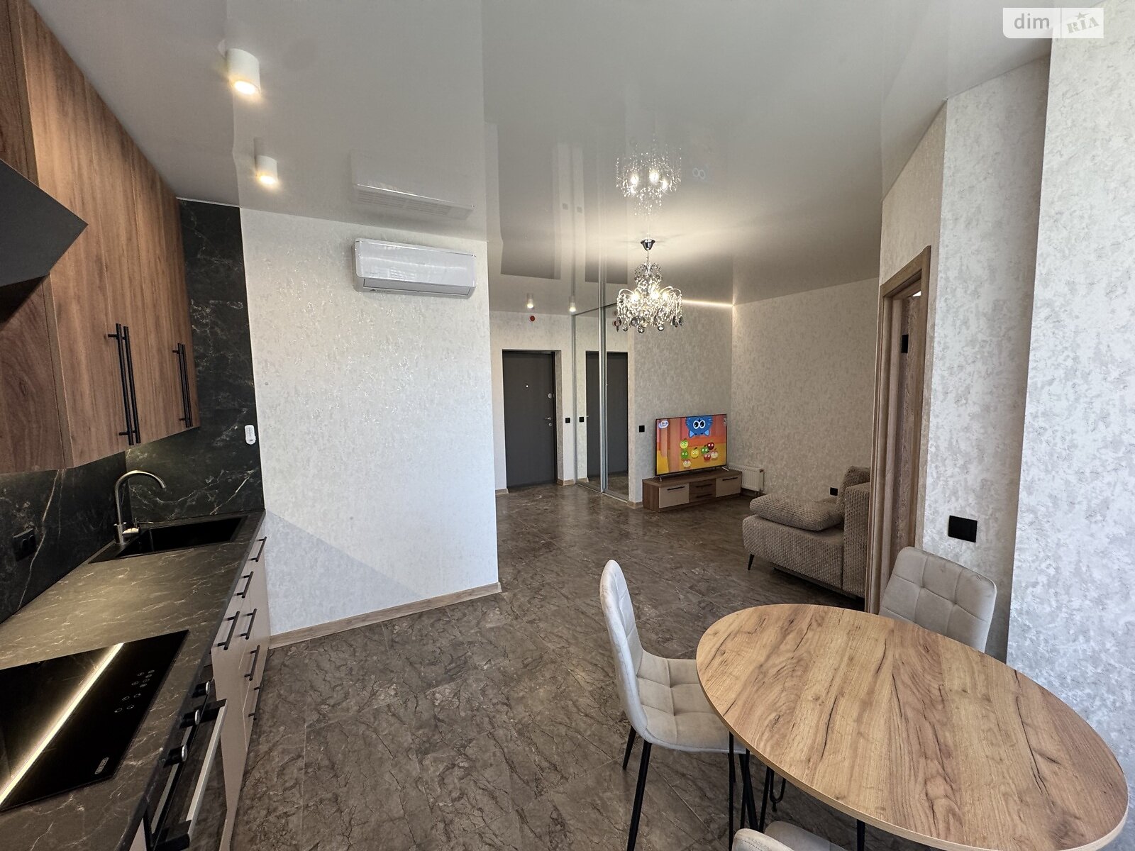 однокомнатная квартира в Броварах, район Массив, на ул. Киевская 235А в аренду на долгий срок помесячно фото 1 однокомнатная квартира в Броварах, район Массив, на ул. Киевская 235А в аренду на долгий срок помесячно фото 1