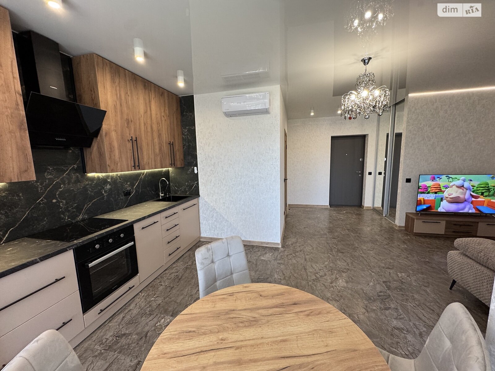 однокомнатная квартира в Броварах, район Массив, на ул. Киевская 235А в аренду на долгий срок помесячно фото 1 однокомнатная квартира в Броварах, район Массив, на ул. Киевская 235А в аренду на долгий срок помесячно фото 1