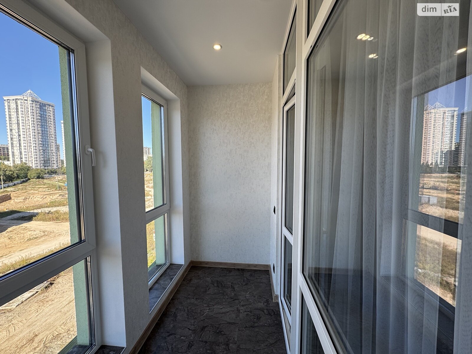 однокомнатная квартира в Броварах, район Массив, на ул. Киевская 235А в аренду на долгий срок помесячно фото 1 однокомнатная квартира в Броварах, район Массив, на ул. Киевская 235А в аренду на долгий срок помесячно фото 1