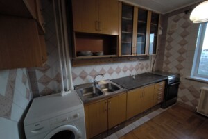 трехкомнатная квартира в Броварах, район Массив, на ул. Симона Петлюры в аренду на долгий срок помесячно фото 2 трехкомнатная квартира в Броварах, район Массив, на ул. Симона Петлюры в аренду на долгий срок помесячно фото 2