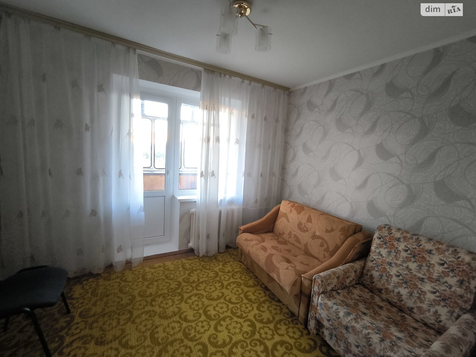 трехкомнатная квартира в Броварах, район Массив, на ул. Симона Петлюры в аренду на долгий срок помесячно фото 1 трехкомнатная квартира в Броварах, район Массив, на ул. Симона Петлюры в аренду на долгий срок помесячно фото 1