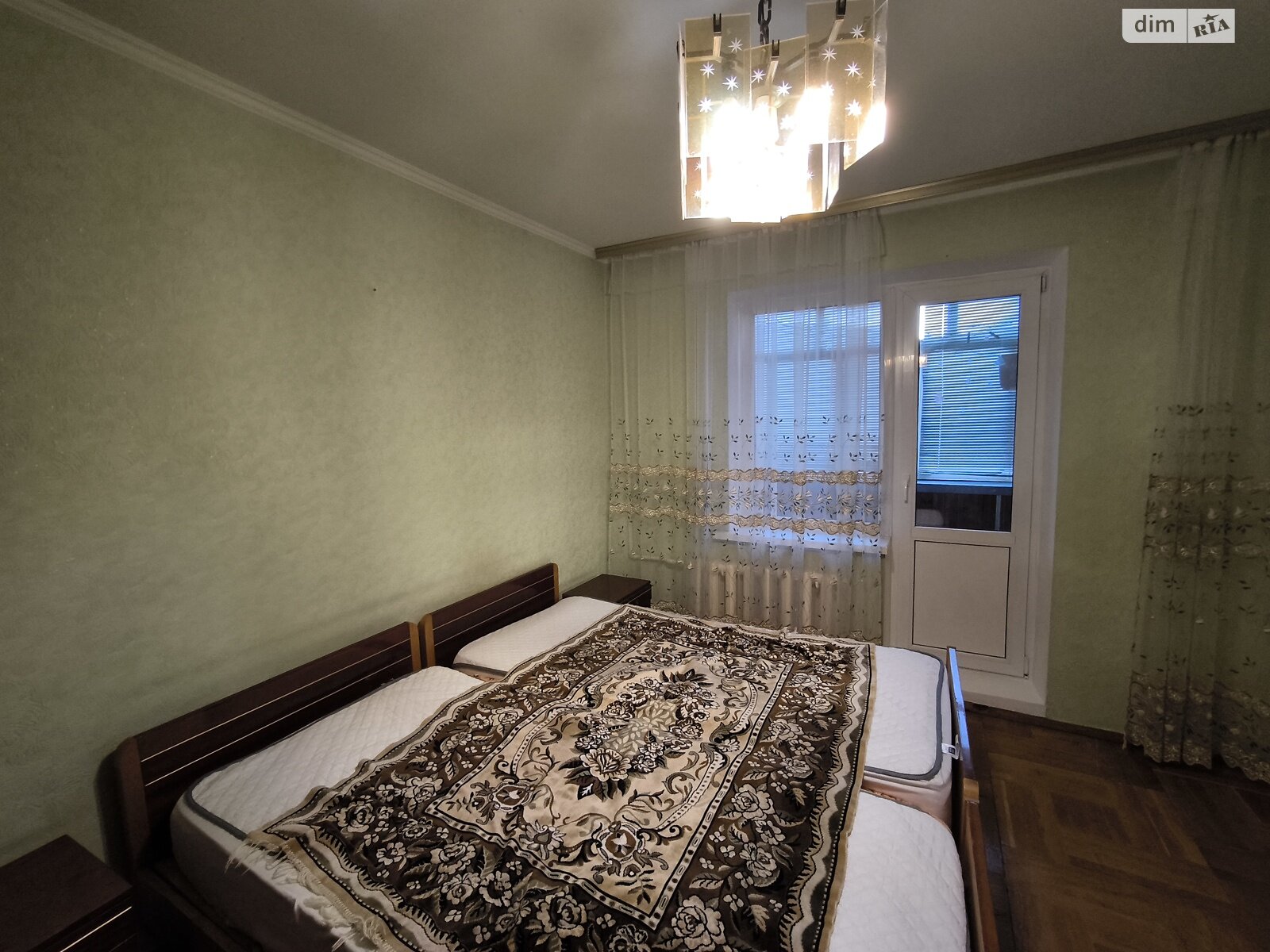 трехкомнатная квартира в Броварах, район Массив, на ул. Симона Петлюры в аренду на долгий срок помесячно фото 1 трехкомнатная квартира в Броварах, район Массив, на ул. Симона Петлюры в аренду на долгий срок помесячно фото 1