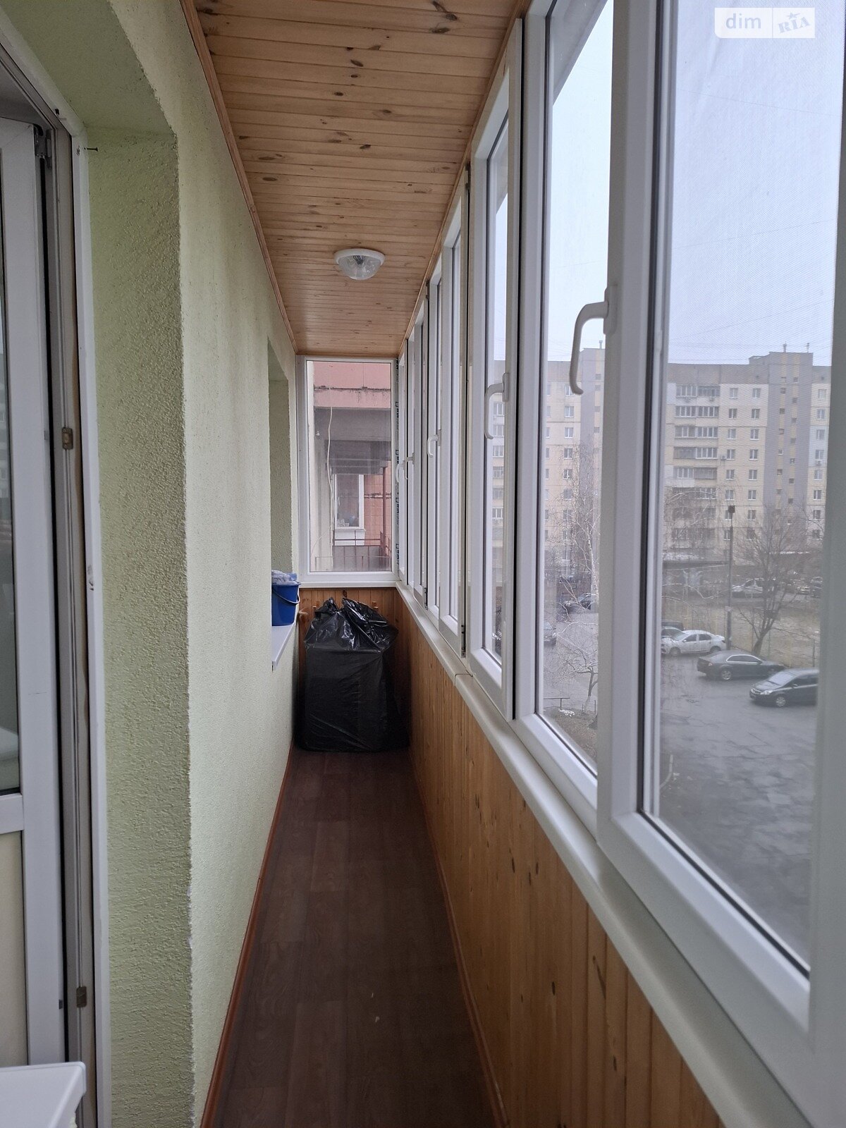трехкомнатная квартира в Броварах, район Торгмаш, на ул. Олимпийская 8Б в аренду на долгий срок помесячно фото 1 трехкомнатная квартира в Броварах, район Торгмаш, на ул. Олимпийская 8Б в аренду на долгий срок помесячно фото 1
