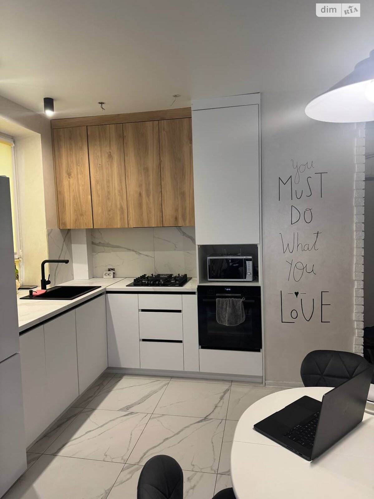 двухкомнатная квартира в Брюховичах, район Шевченковский, на ул. Львовская 27 в аренду на долгий срок помесячно фото 1