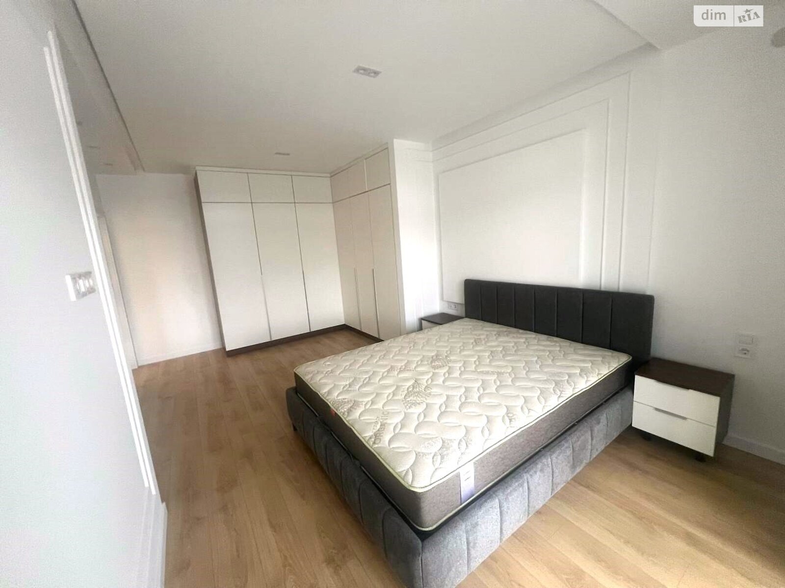 однокомнатная квартира в Брюховичах, район Шевченковский, на ул. Львовская 33Б в аренду на долгий срок помесячно фото 1