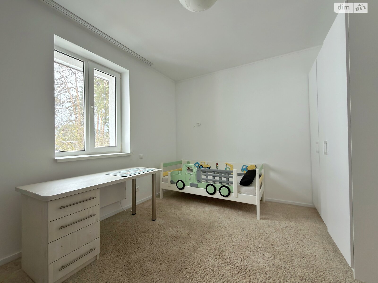 двухкомнатная квартира в Брюховичах, район Шевченковский, на ул. Независимости 22 в аренду на долгий срок помесячно фото 1