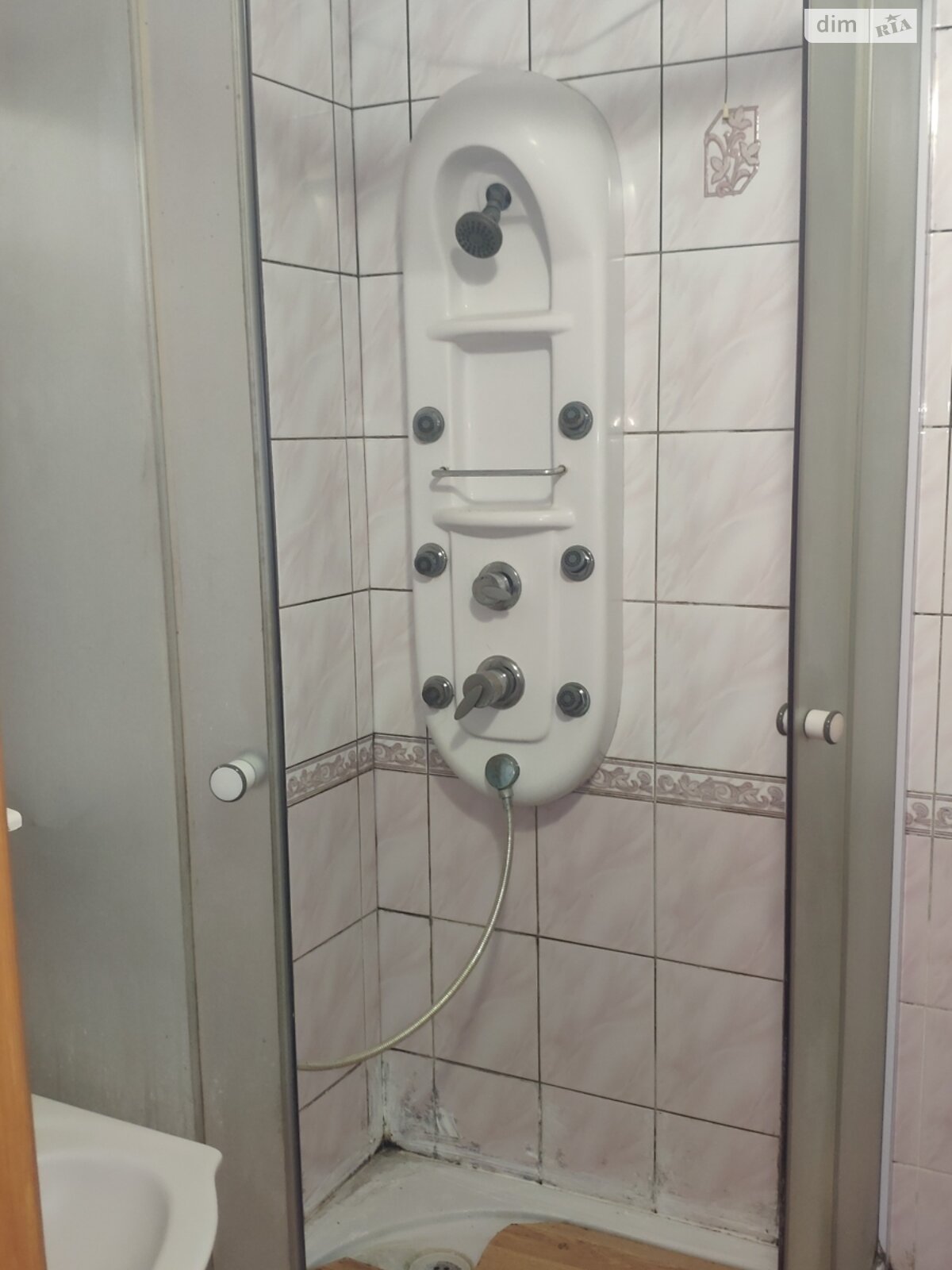 чотирикімнатна квартира в Бучі, район Буча, на вул. Яблунська в довготривалу оренду помісячно фото 1 чотирикімнатна квартира в Бучі, район Буча, на вул. Яблунська в довготривалу оренду помісячно фото 1